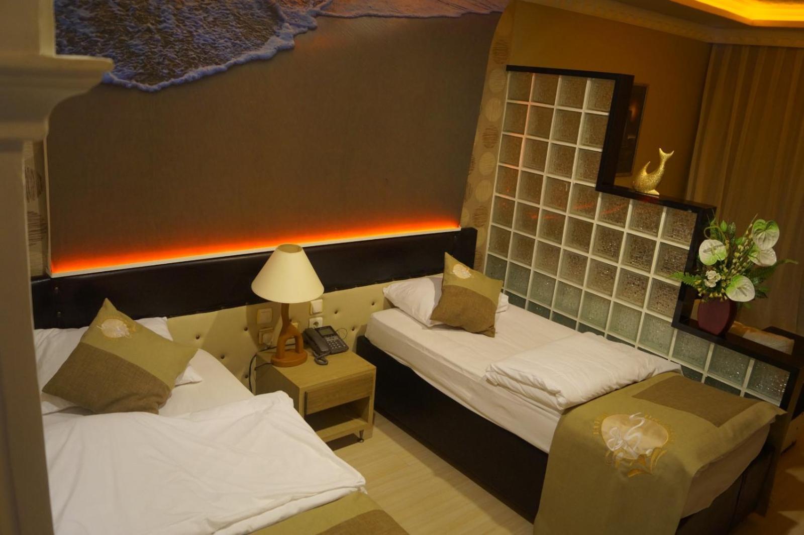 Unluselek Hotel Anamur Exterior photo